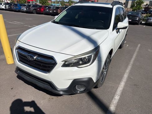 Used 2019 Subaru Outback 3.6R Limited w/ Popular Package #2 image 1