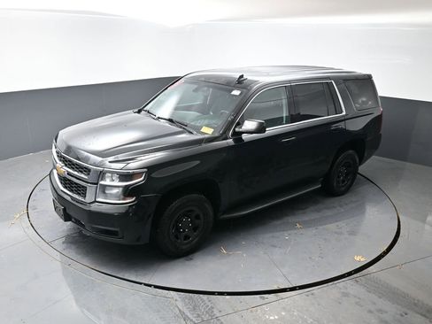 Used 2018 Chevrolet Tahoe 2WD w/ Remote Keyless Entry Package image 42