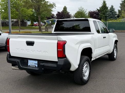 Used 2024 Toyota Tacoma SR RWD image 8