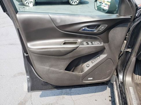 Used 2019 Chevrolet Equinox Premier AWD/4WD image 13