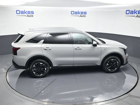 Used 2026 Kia Sorento S AWD/4WD image 55