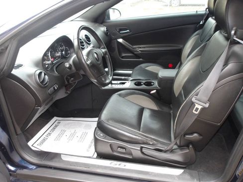 Used 2009 Pontiac G6 GT w/ Sport Package 1 FWD image 11
