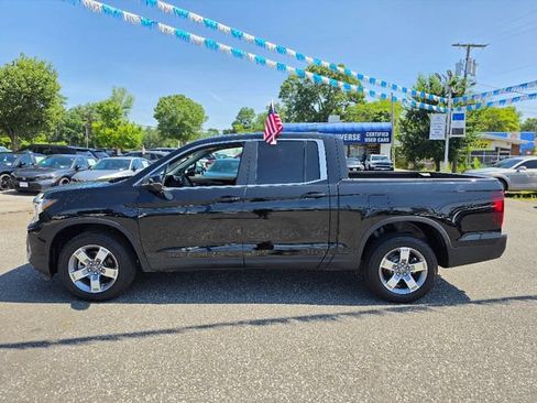Used 2025 Honda Ridgeline RTL image 2