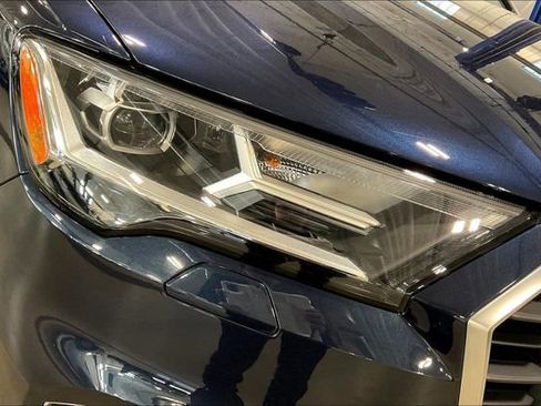 Certified 2023 Audi Q7 2.0T Premium w/ Convenience Package image 28