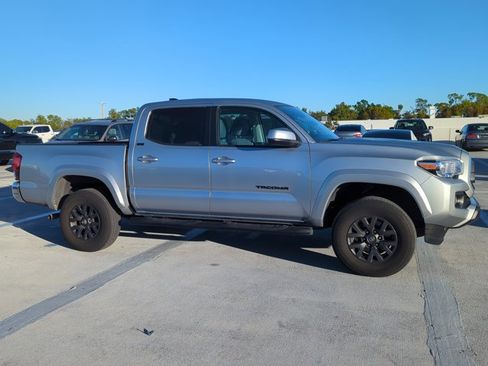 Used 2023 Toyota Tacoma SR5 image 4