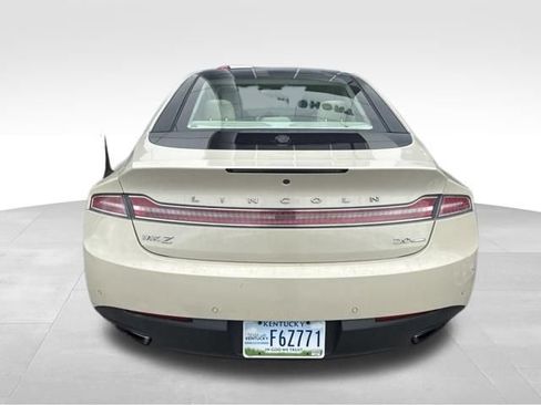 Used 2014 Lincoln MKZ w/ Equipment Group 102A Reserve FWD image 5