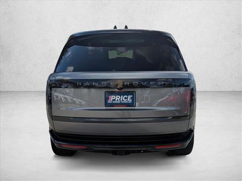 Used 2025 Land Rover Range Rover Long Wheelbase SE AWD/4WD image 7