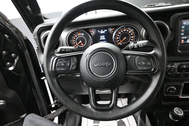 Used 2022 Jeep Wrangler Unlimited Sport AWD/4WD image 15