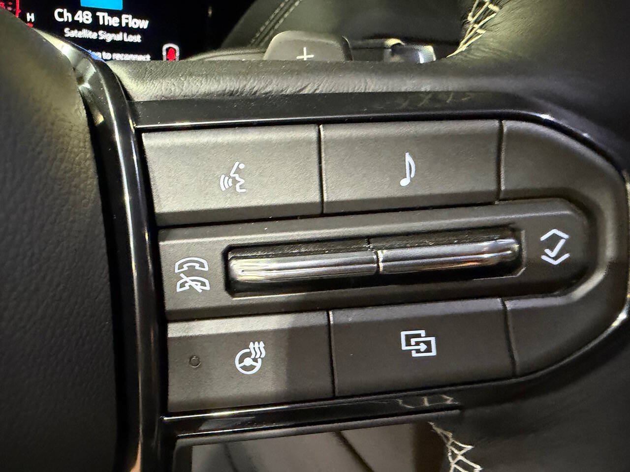 Used 2026 GMC Yukon Denali Ultimate w/ LPO, Floor Liner Package AWD/4WD image 23
