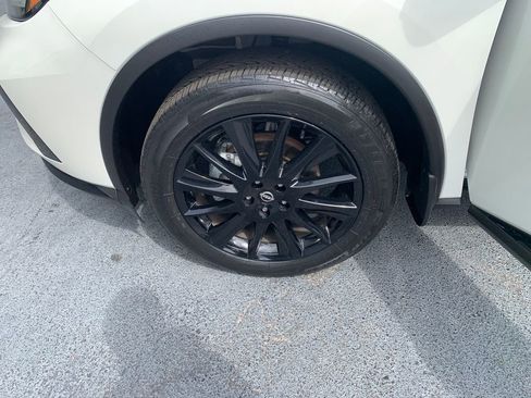 Used 2024 Nissan Murano SV w/ SV Midnight Edition Package FWD image 28