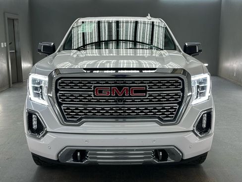 Used 2022 GMC Sierra 1500 Denali w/ Denali Reserve Package AWD/4WD image 2