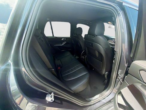 Used 2020 BMW X5 sDrive40i w/ Premium Package RWD image 29