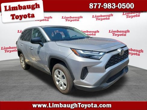 Used 2023 Toyota RAV4 LE FWD image 1