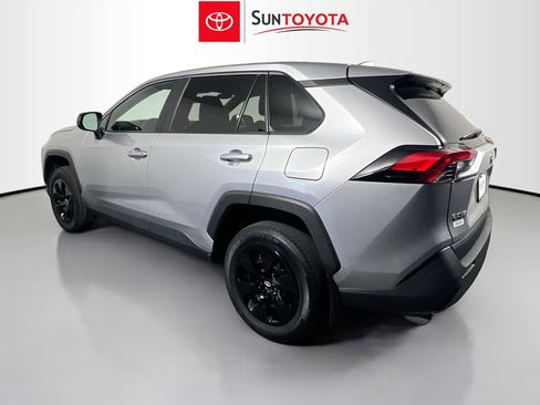 Used 2024 Toyota RAV4 LE FWD image 6