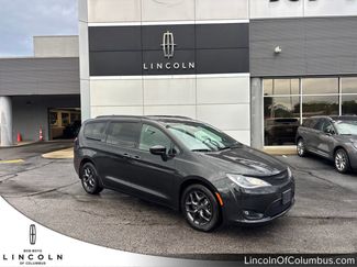 Used 2020 Chrysler Pacifica Touring-L Plus FWD video 1