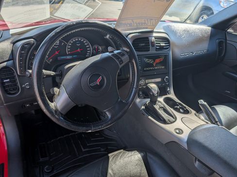 Used 2007 Chevrolet Corvette Convertible w/ Preferred Equipment Group image 14