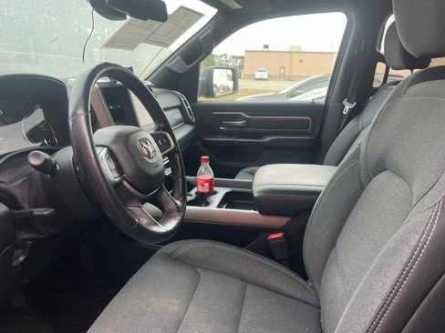 Used 2019 RAM 1500 Big Horn image 3