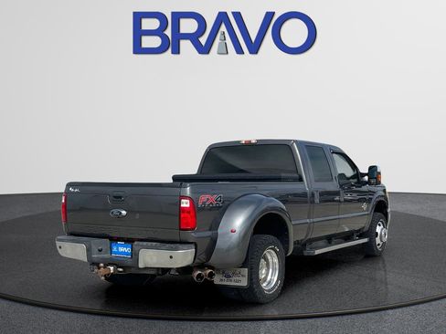 Used 2016 Ford F350 XLT w/ XLT Premium Package AWD/4WD image 7