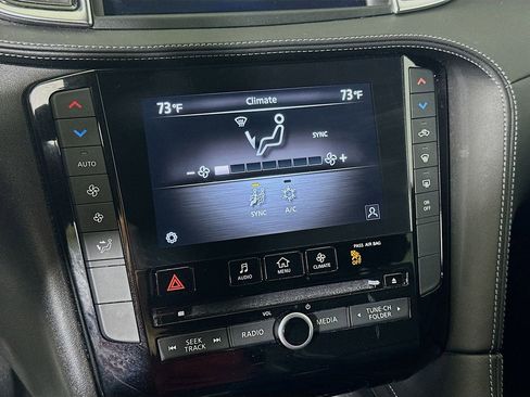 Used 2025 INFINITI QX50 Pure image 26