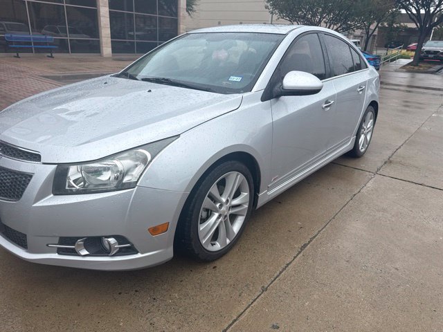 Used 2014 Chevrolet Cruze LTZ w/ Sun, Sound and Sport Package FWD image 5