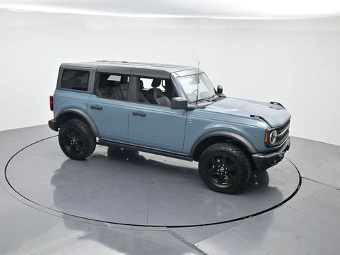 Used 2022 Ford Bronco Black Diamond image 40