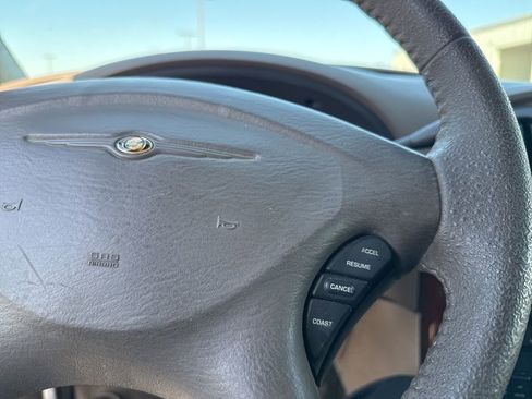 Used 2003 Chrysler Town & Country Limited AWD/4WD image 20
