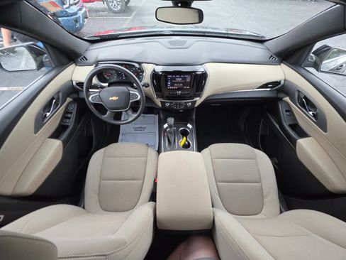 Used 2022 Chevrolet Traverse LS AWD/4WD image 27