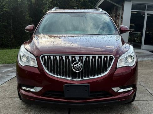 Used 2017 Buick Enclave Leather FWD image 8