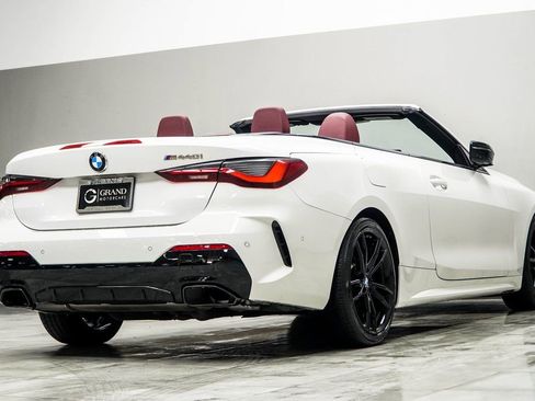 Used 2024 BMW M440i Convertible w/ Premium Package RWD image 14