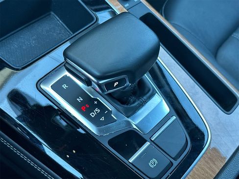 Used 2022 Audi Q5 2.0T Premium Plus image 22