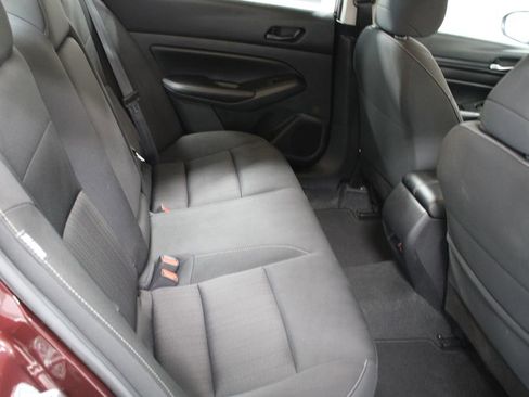 Used 2024 Nissan Altima 2.5 SV image 27