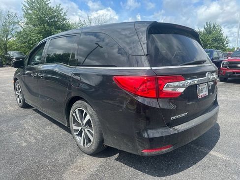 Used 2019 Honda Odyssey Elite image 4