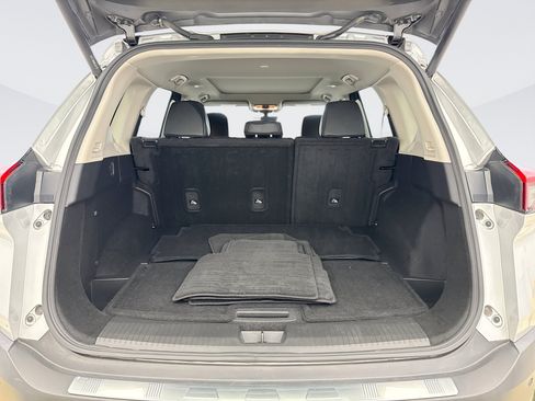 Used 2023 Nissan Rogue SL w/ SL Premium Package AWD/4WD image 19