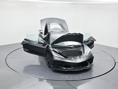 Used 2025 Chevrolet Corvette Stingray Coupe w/ Z51 Performance Package image 49