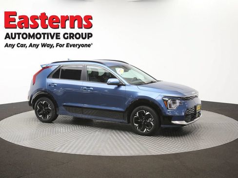 Used 2023 Kia Niro Wind w/ Wind Preserve Package FWD image 46