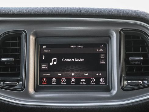 Used 2022 Dodge Challenger SXT RWD image 12
