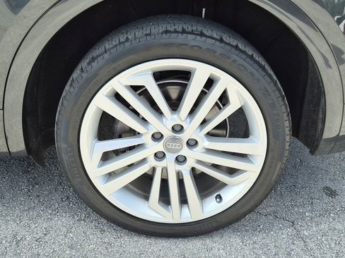 Used 2018 Audi Q5 2.0T Premium Plus w/ Premium Plus Package image 10