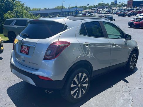Used 2017 Buick Encore Essence FWD image 5