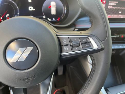 New 2024 Dodge Hornet GT w/ GT Blacktop Package image 38