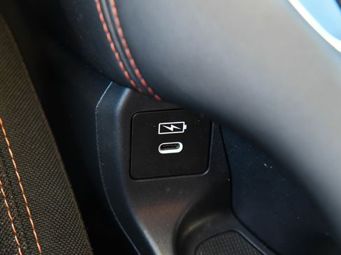Used 2025 Honda HR-V Sport image 27