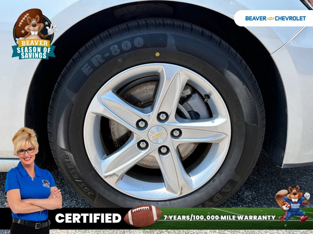 Used 2022 Chevrolet Malibu LT FWD image 10