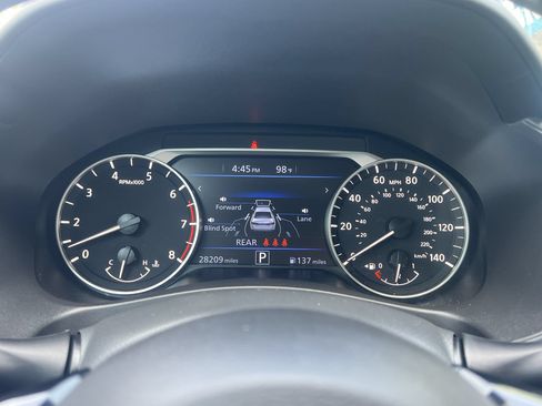 Certified 2024 Nissan Altima 2.5 SR w/ SR Premium Package FWD image 14