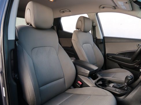 Used 2013 Hyundai Santa Fe Sport w/ Popular Equipment Pkg FWD image 13