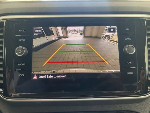 Certified 2023 Volkswagen Atlas SE w/ Black Wheel Package image 22