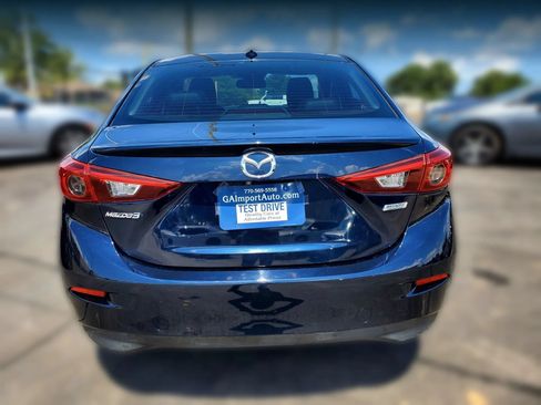 Used 2017 MAZDA MAZDA3 Grand Touring w/ Premium Equipment Package FWD image 12