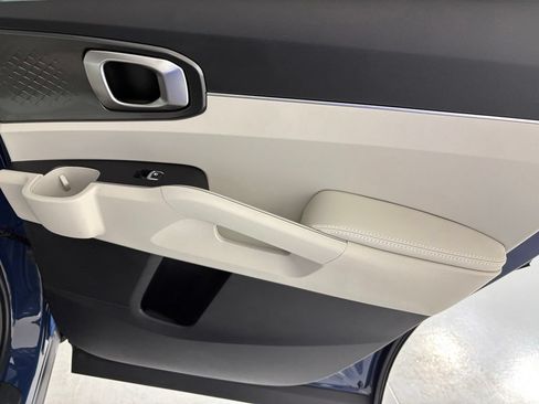 New 2026 Kia Sorento S FWD image 42