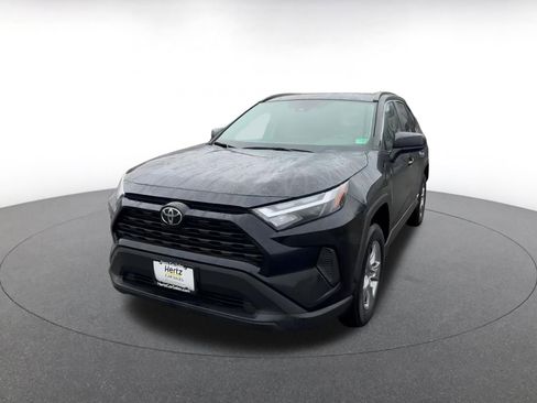 Used 2025 Toyota RAV4 LE image 7