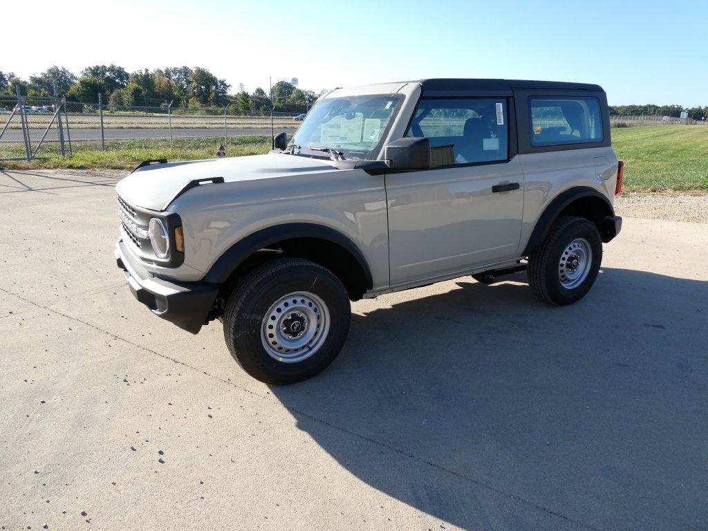 New 2026 Ford Bronco 2-Door AWD/4WD image 7