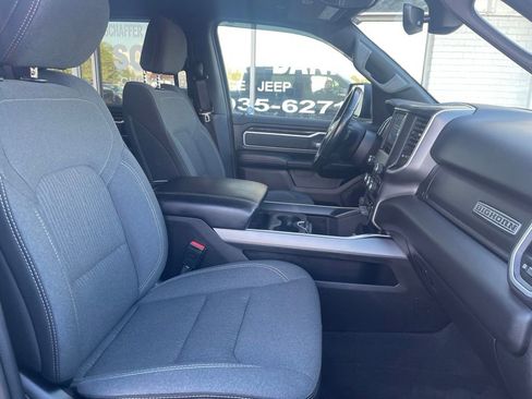 Used 2022 RAM 1500 Big Horn AWD/4WD image 28