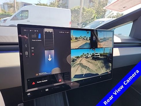 Used 2025 Tesla Cybertruck AWD Crew Cab image 4